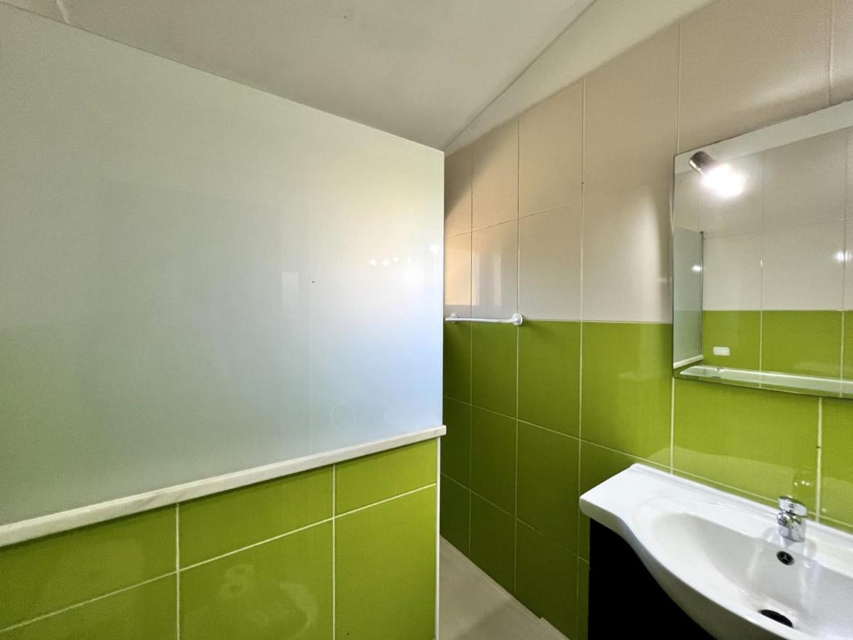 Armacao De Pera Twins 3 With Pool By Homing Leilighet Eksteriør bilde
