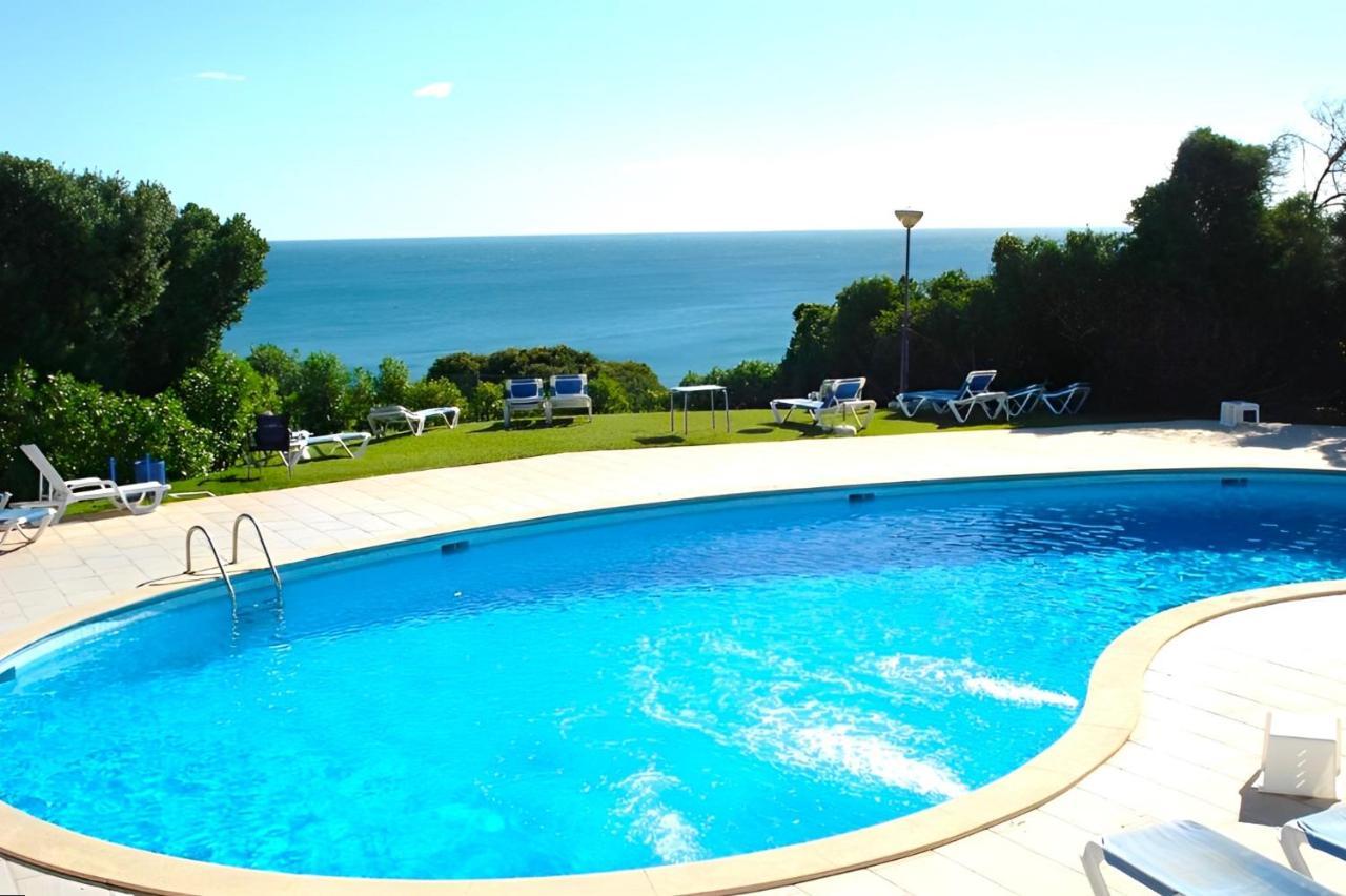 Armacao De Pera Twins 3 With Pool By Homing Leilighet Eksteriør bilde
